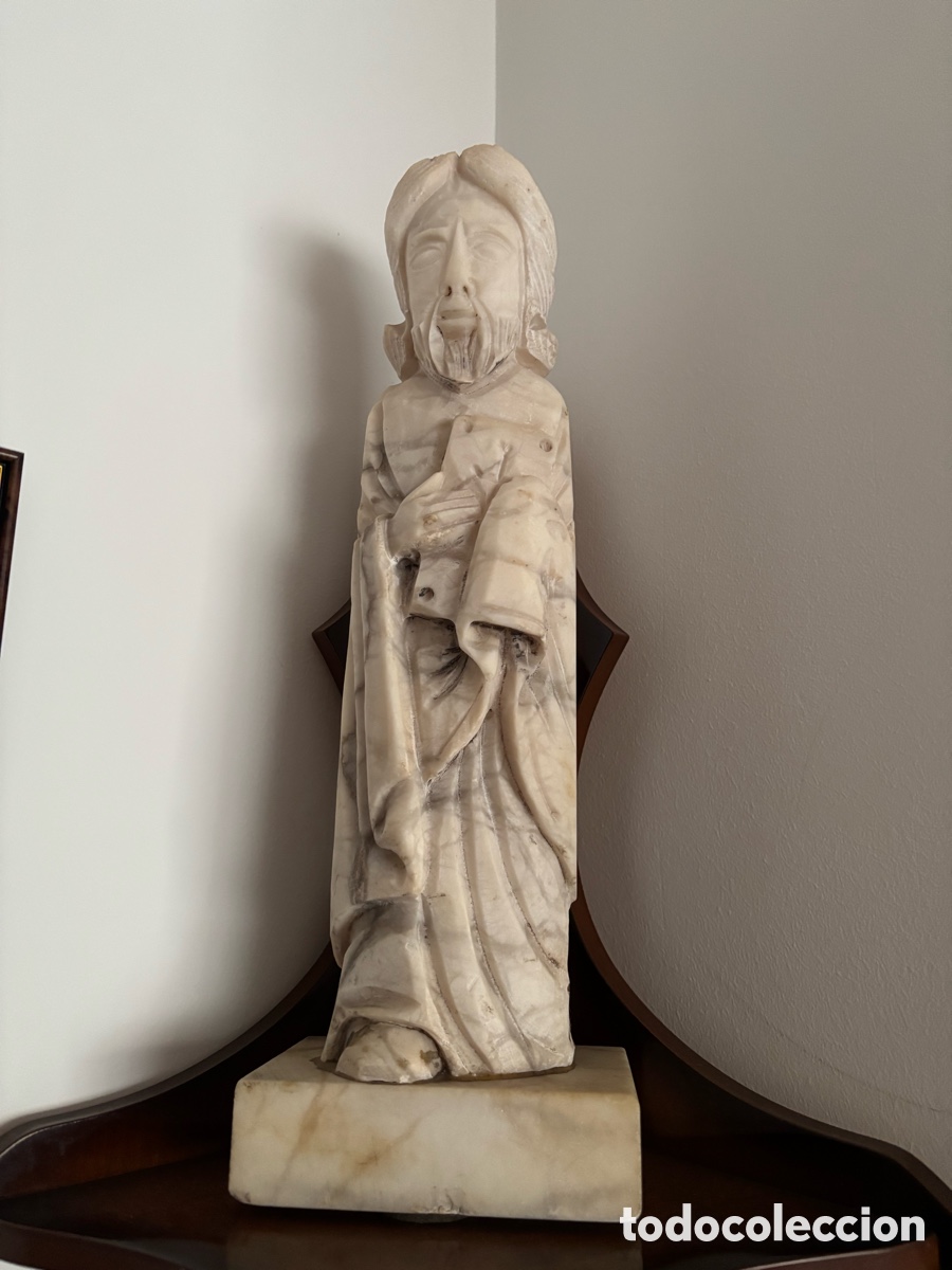 Antig&uuml;edades: Figura religiosa en m&aacute;rmol