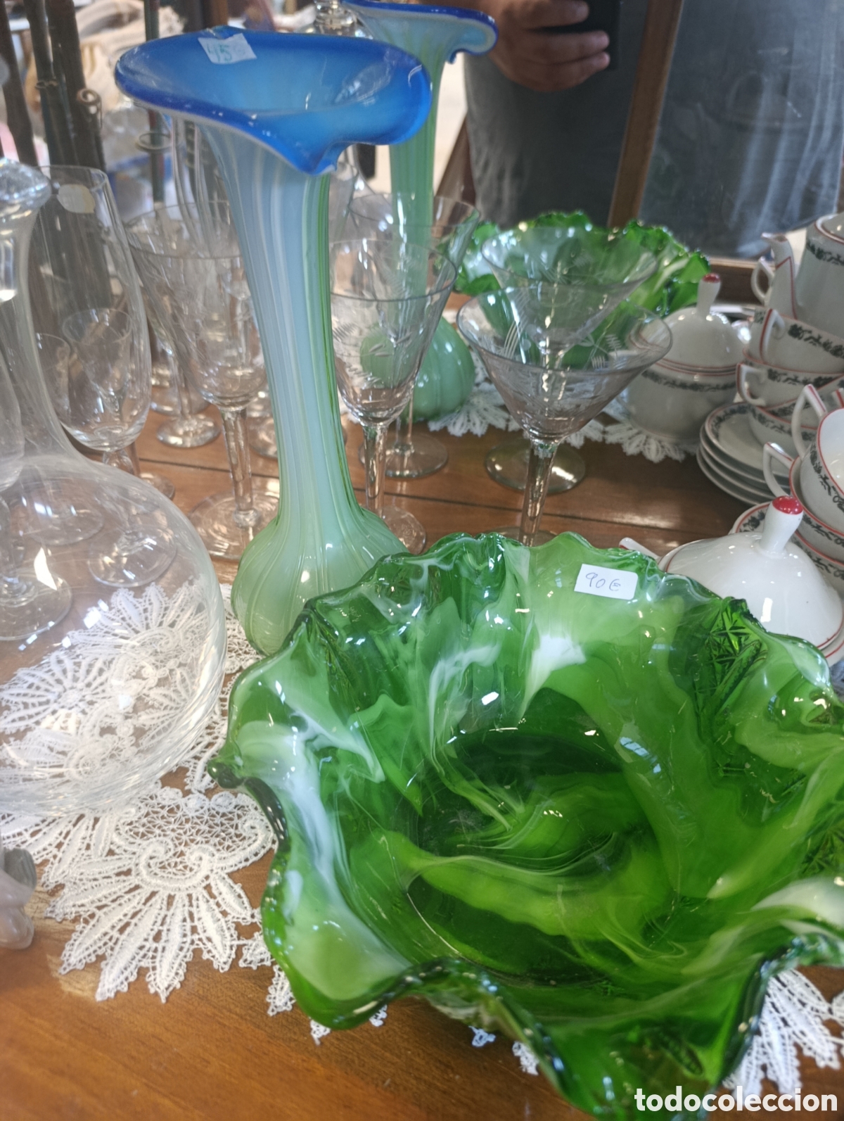 Antig&uuml;edades: Gran lote de piezas de murano y cristal doblado. - Foto 13