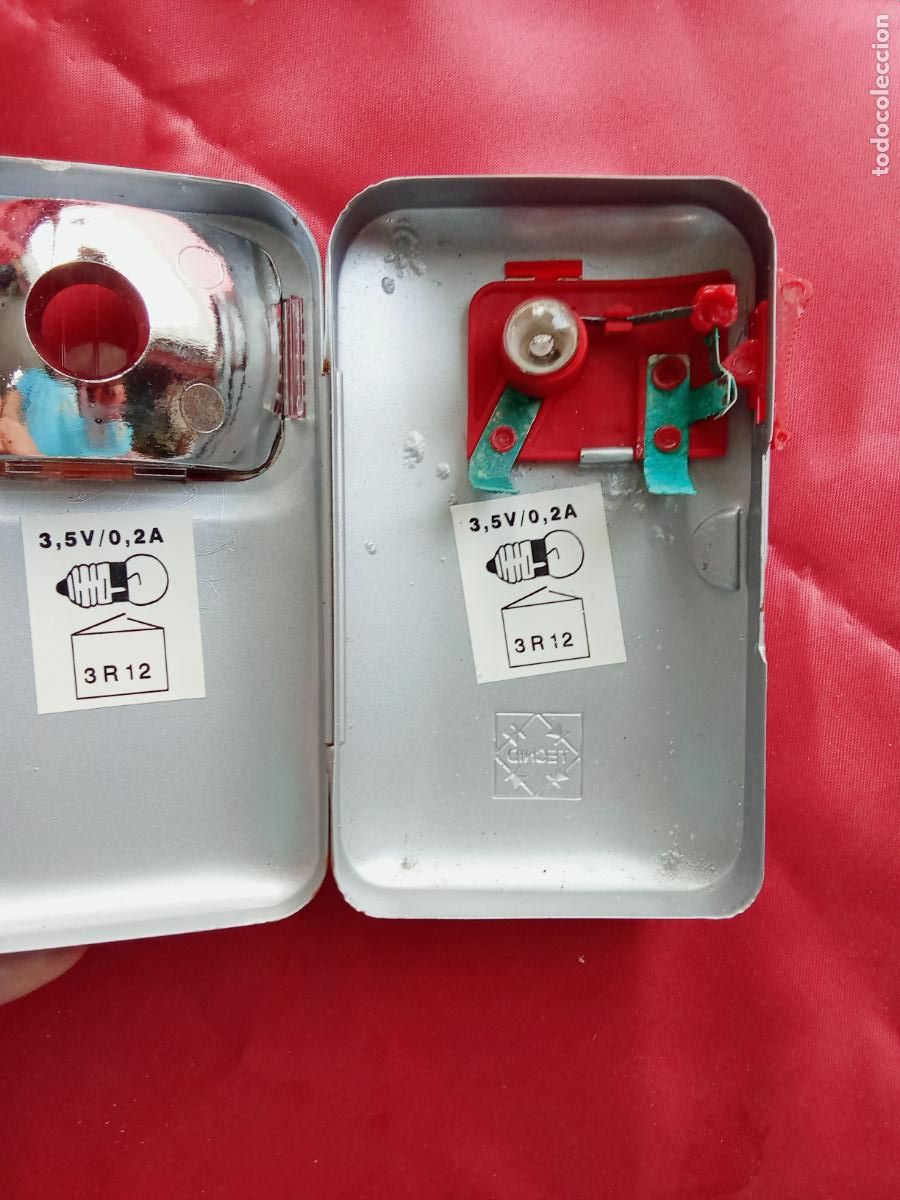 Antig&uuml;edades: Linterna antigua plateada de petaca. Caja Plomo - Foto 2