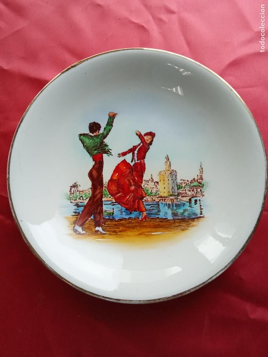 Antig&uuml;edades: Plato cer&aacute;mica escena t&iacute;pica Espa&ntilde;a, marca Porcelanit 1960. C. Cer&aacute;mica