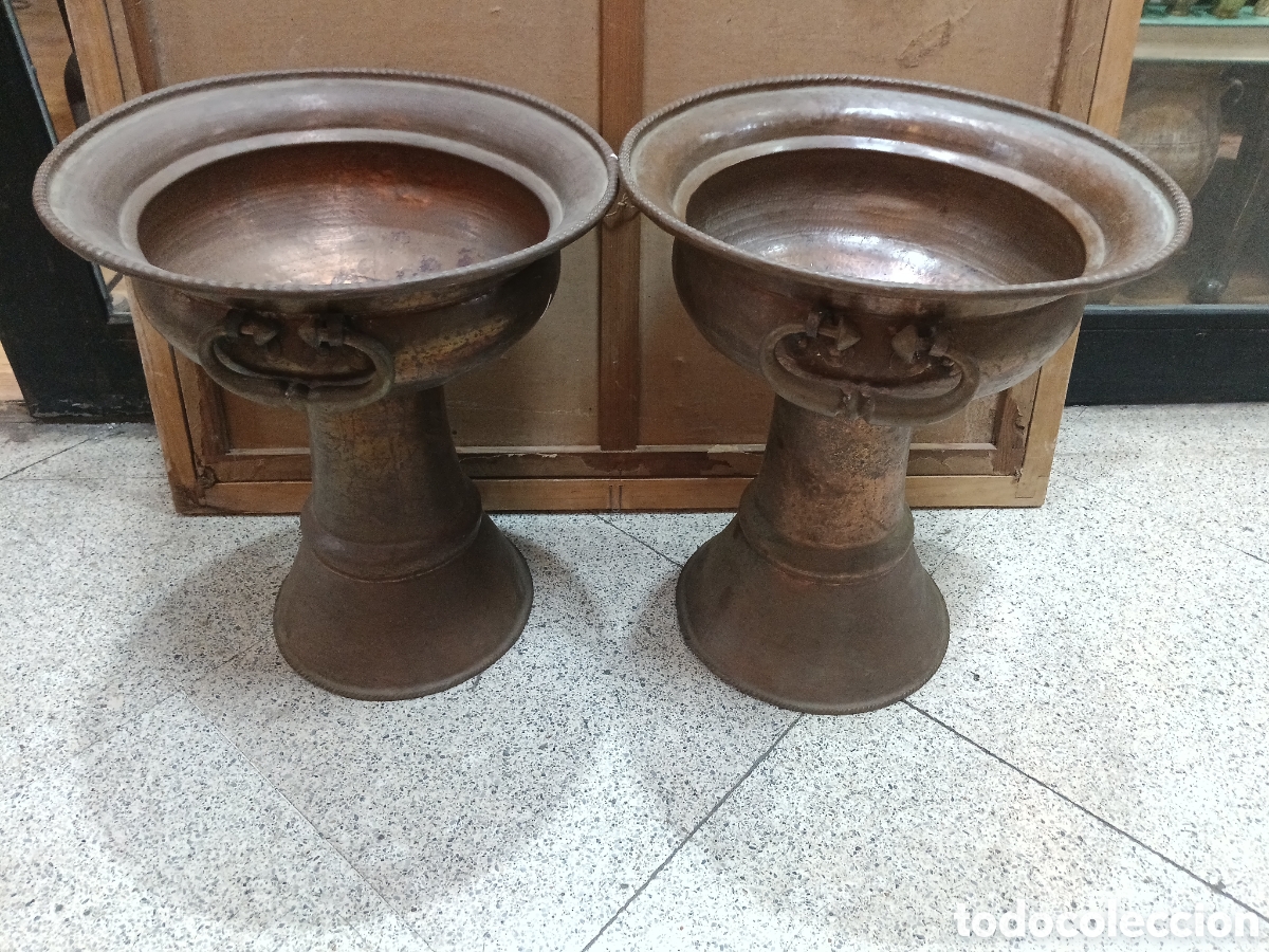 Antig&uuml;edades: Bonitos maceteros de cobre siglo 19