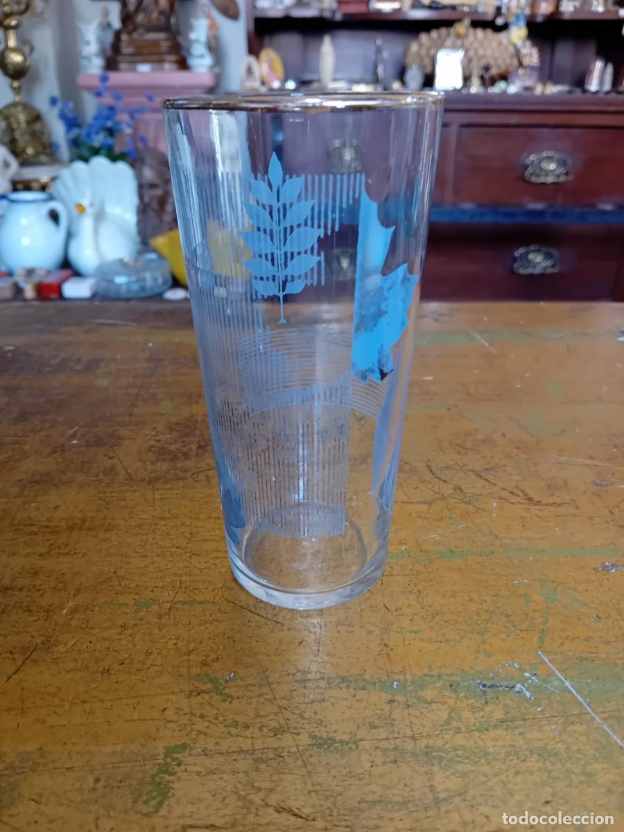 Antig&uuml;edades: Vaso alto serigrafiado con filo en oro d&eacute;cada de los 60