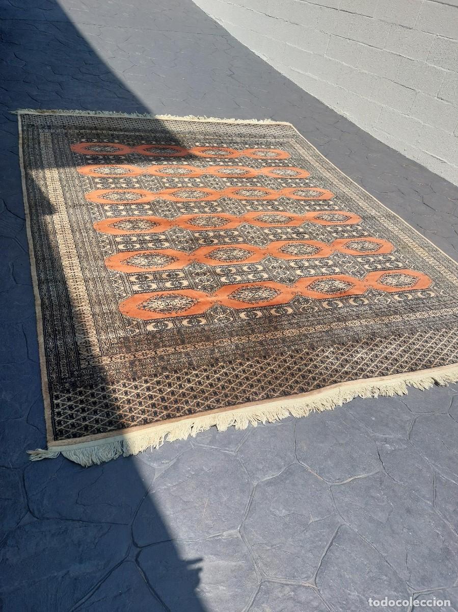 Antig&uuml;edades: ALFOMBRA DE LANA ESTILO BOKHARA - 240 X 320CM. MOTIVOS ORIENTALES TURCOMANOS - FABRICACI&Oacute;N MEC&Aacute;NICA