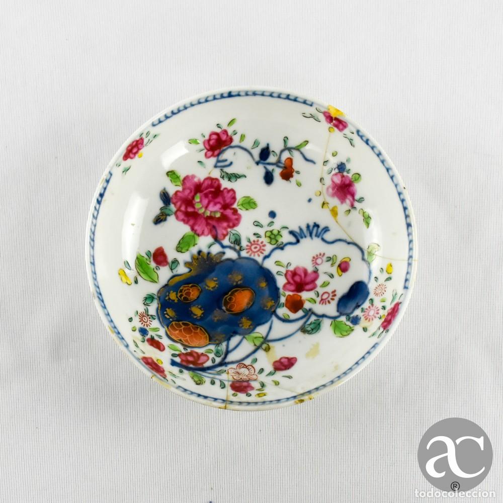 Antig&uuml;edades: Covilhete em porcelana da China, Decora&ccedil;&atilde;o Folha de Tabaco, Qianlong, s&eacute;c. XVIII