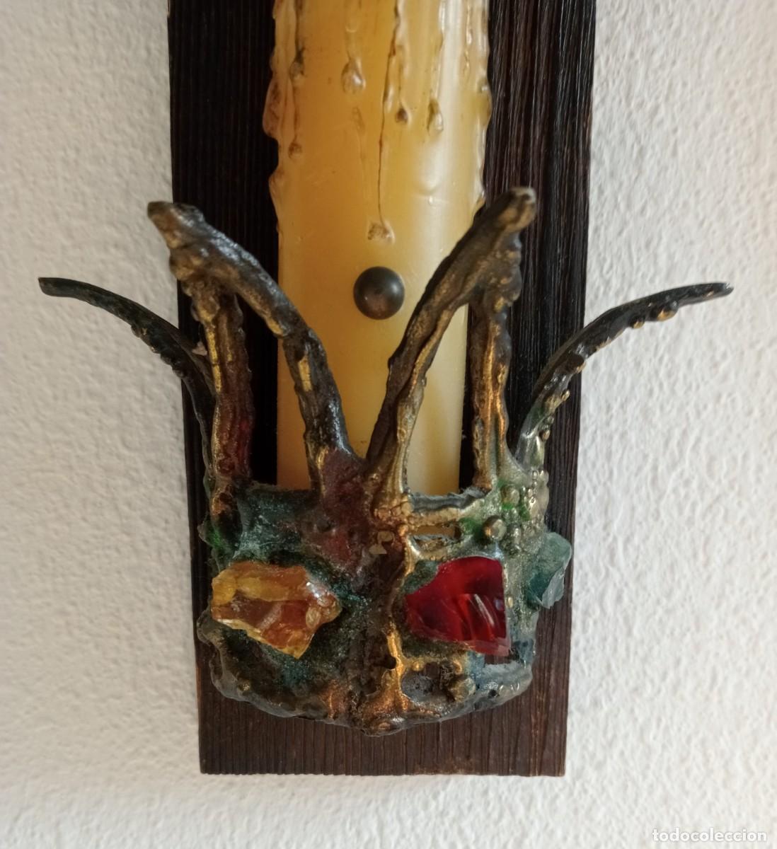Antig&uuml;edades: CANDELABRO DE PARED, DE LATON Y MADERA - Foto 2