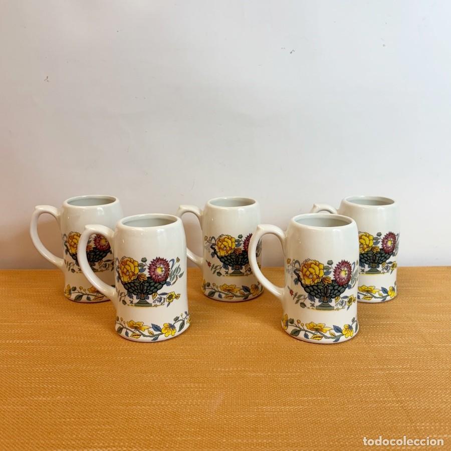 Antig&uuml;edades: Tazas La Cartuja de Sevilla