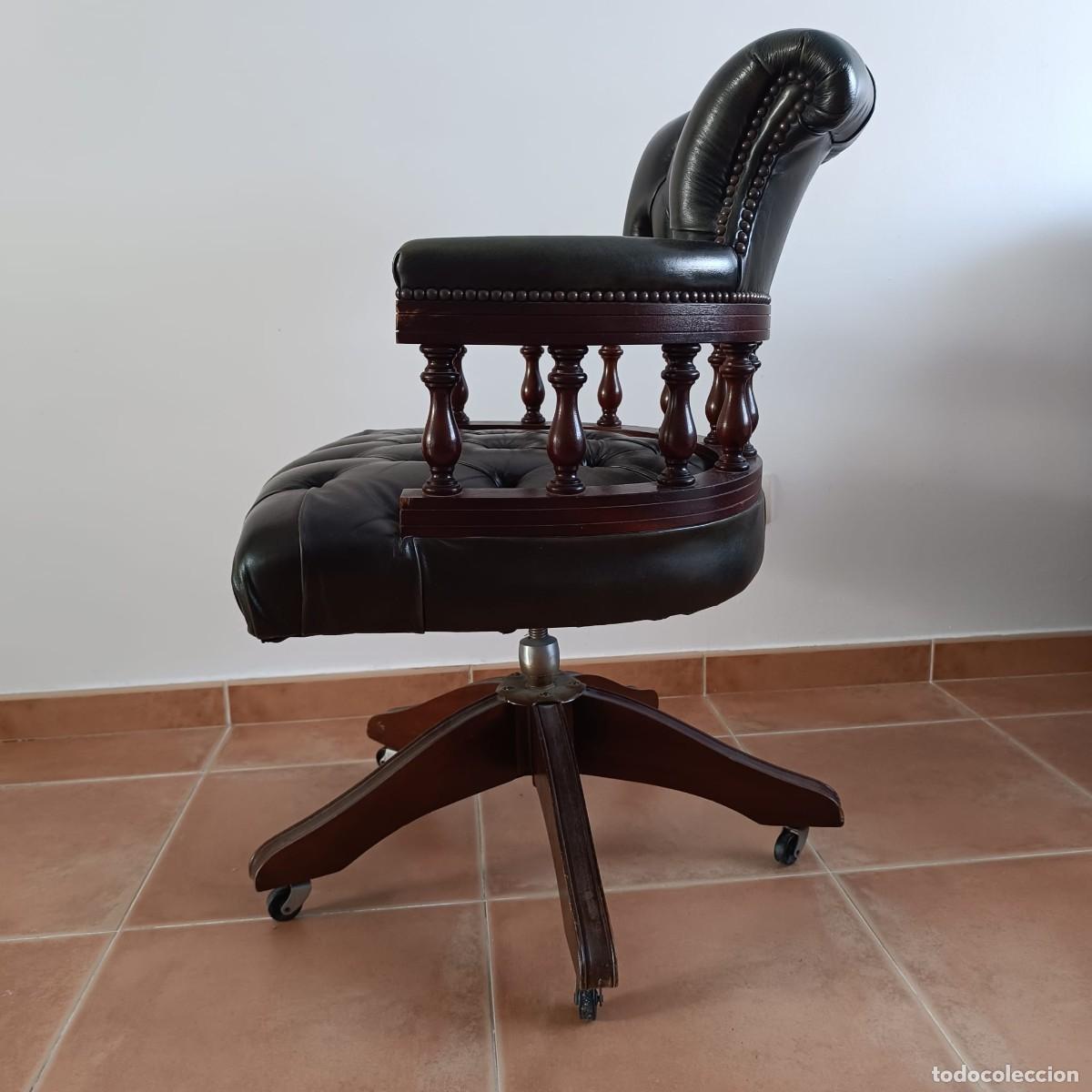 Antig&uuml;edades: SILLA DE DESPACHO CHESTERFIELD DE CUERO - Foto 2