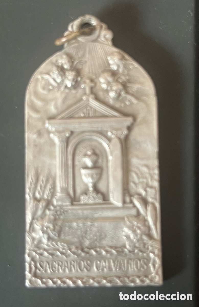 Antig&uuml;edades: Original medalla de los Sagrarios Calvarios