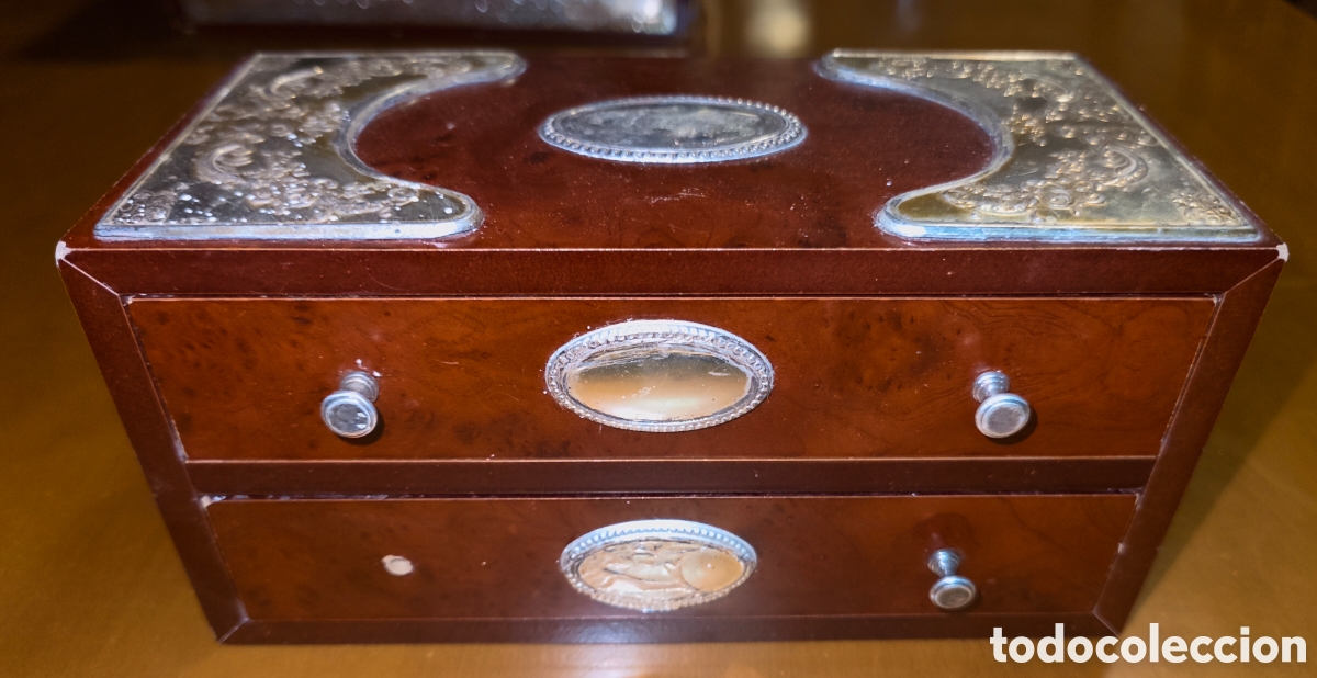 Antig&uuml;edades: Caja plata LEY 925 con cajones