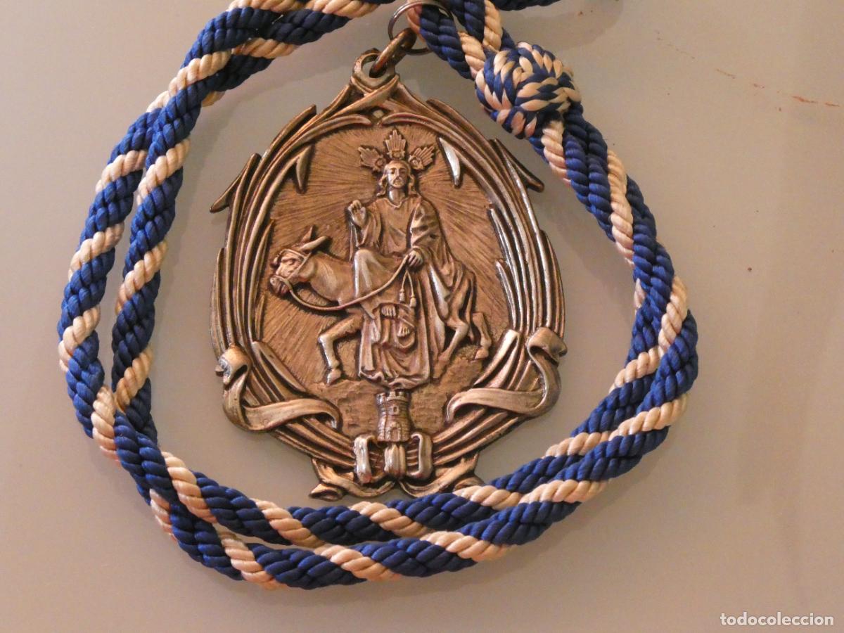 Antig&uuml;edades: MEDALLA MEDALL&Oacute;N RELIGIOSO. COFRAD&Iacute;A JES&Uacute;S DE LA PAZ ENTRADA JERUSALEN POLLINICA ALHAUR&Iacute;N TORRE 90GR