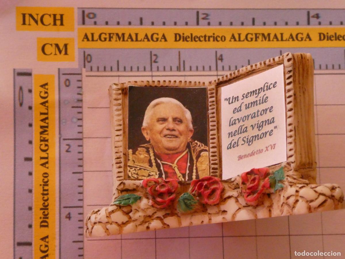 Antig&uuml;edades: ADORNO RELIGIOSO. LIBRO IMGAEN Y CITA DEL PAPA BENEDICTO XVI. 60GR