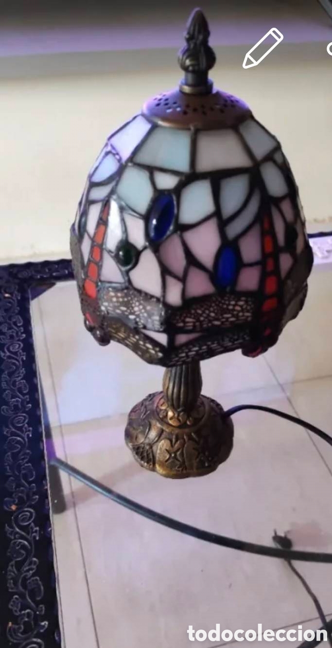 Antig&uuml;edades: Peque&ntilde;as lampara estilo tiffani - Foto 1