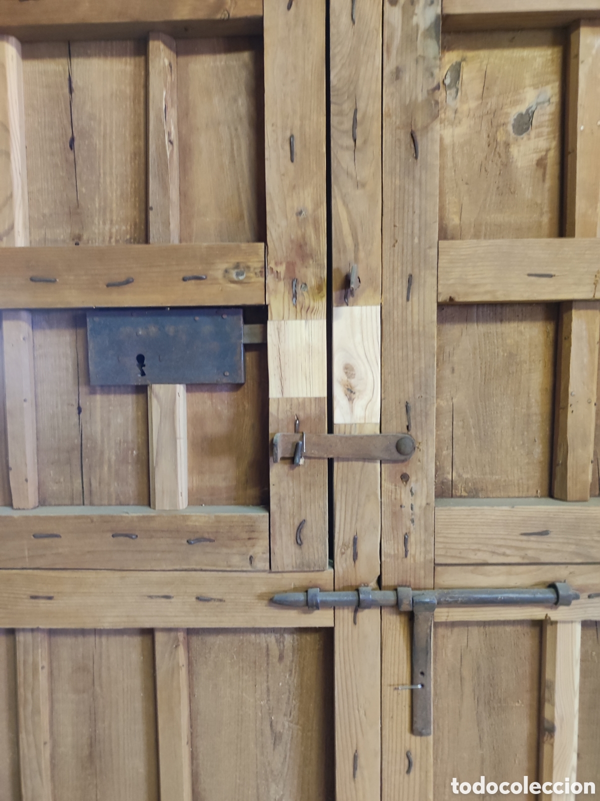 Antig&uuml;edades: Port&oacute;n restaurado dos hojas con ventanuco - Foto 5