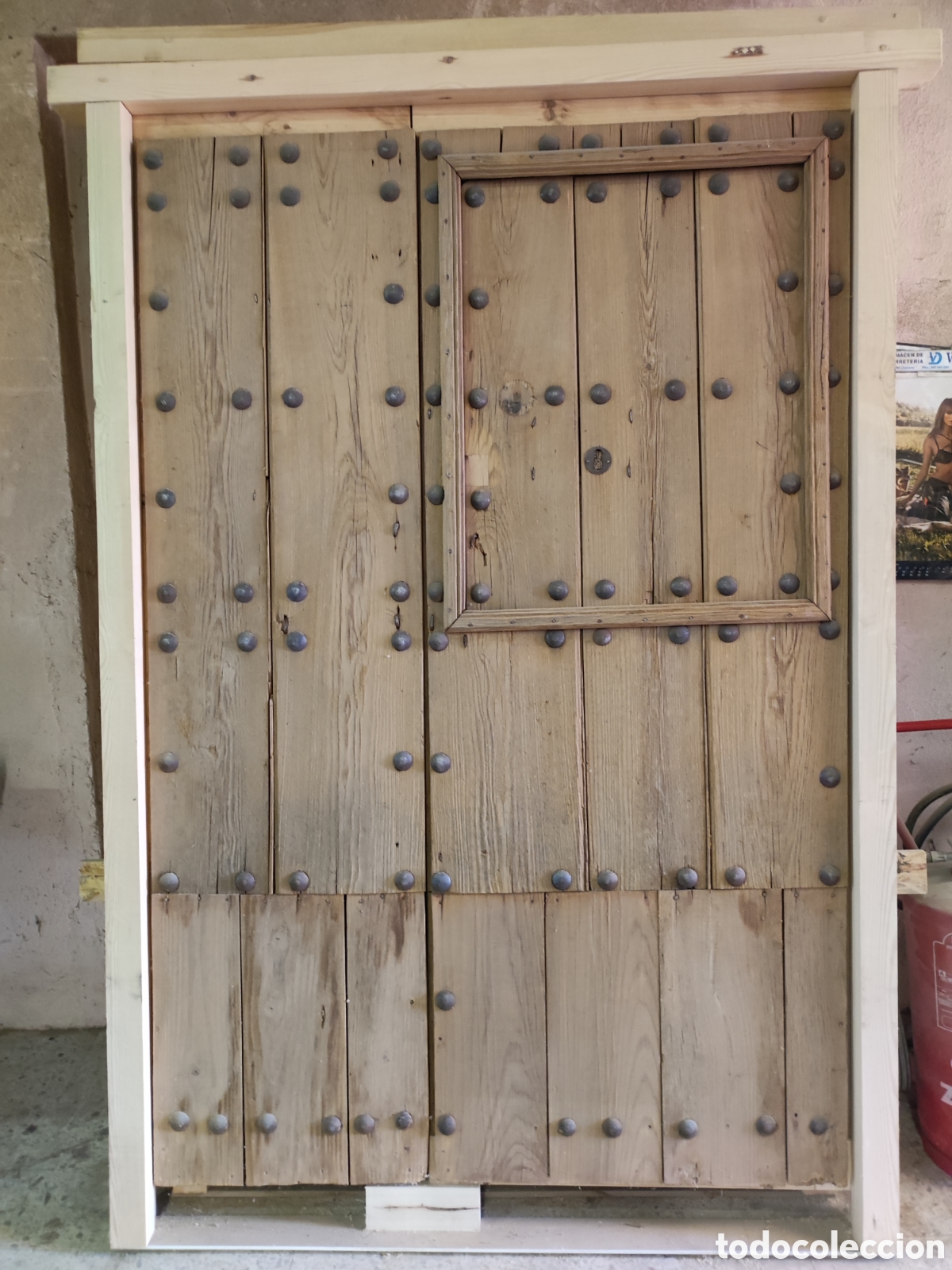 Antig&uuml;edades: Port&oacute;n restaurado dos hojas con ventanuco - Foto 1