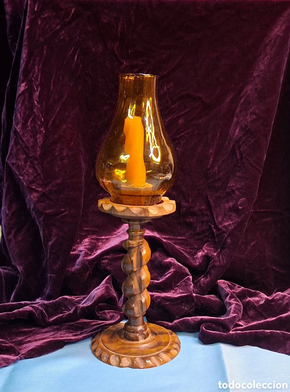 Antig&uuml;edades: Candelabro de madera tallada con tulipa &aacute;mbar - Foto 11