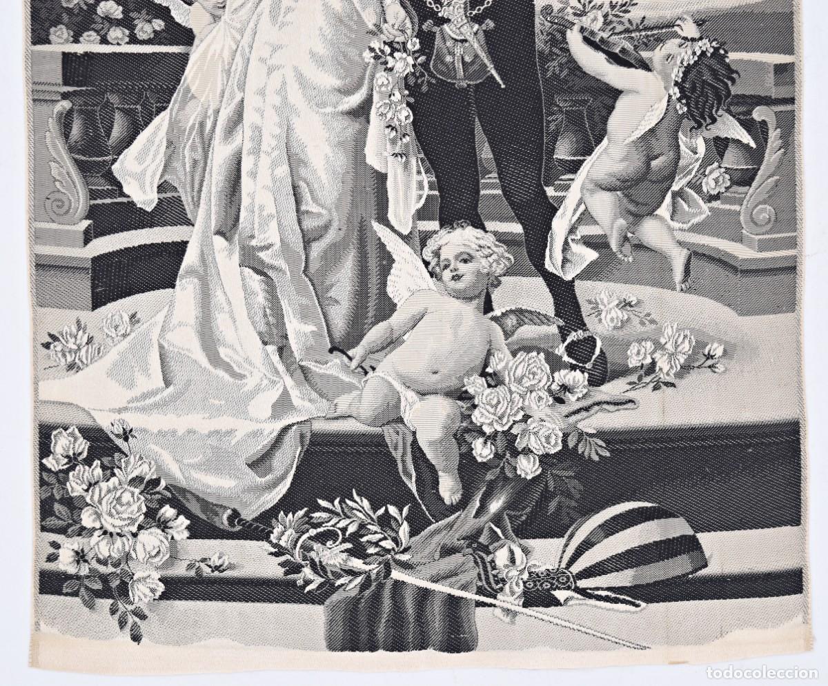 Antig&uuml;edades: Tapiz con escena rom&aacute;ntica - Foto 3