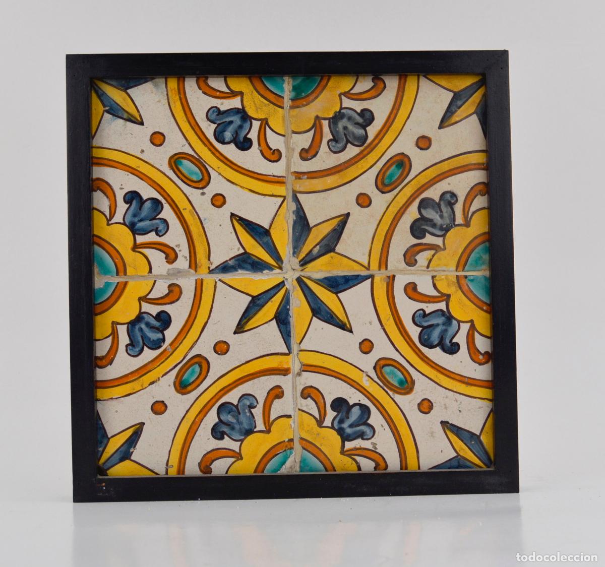 Antig&uuml;edades: Plaf&oacute;n de azulejos enmarcados siglo XVIII.
