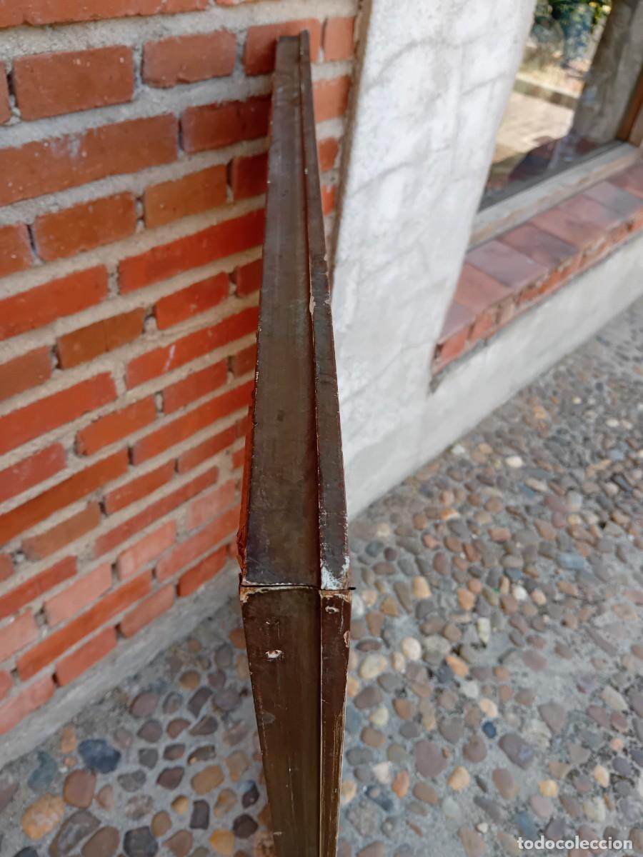 Antig&uuml;edades: Marco dorado con greca interior tipo arpillera d&eacute;cada de los 50 - Foto 7