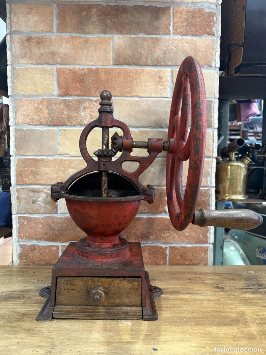 Antig&uuml;edades: Molinillo de Caf&eacute; Antiguo de Hierro Fundido ELMA N&ordm; 1