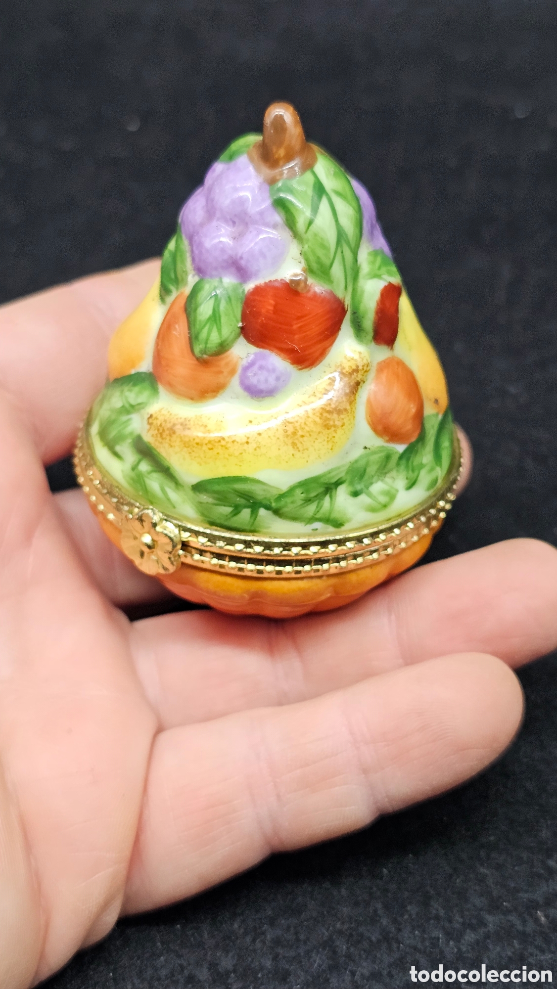 Antig&uuml;edades: Cajita de porcelana de colecci&oacute;n