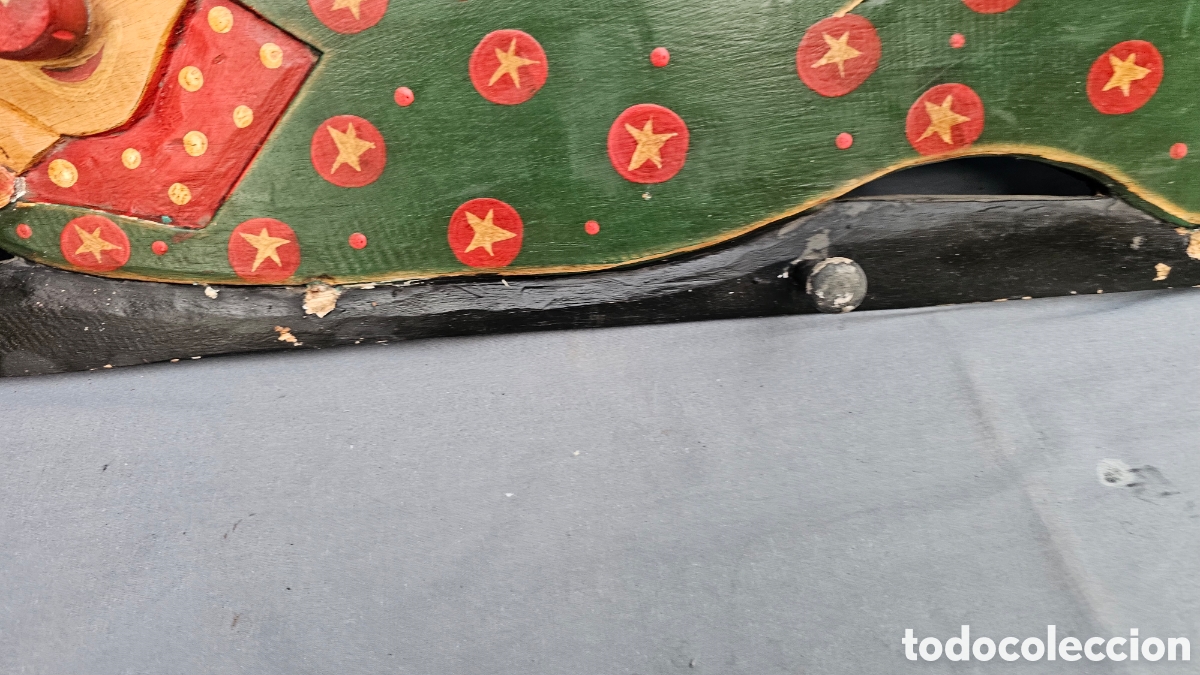 Antig&uuml;edades: Perchero de madera tallada - Foto 5