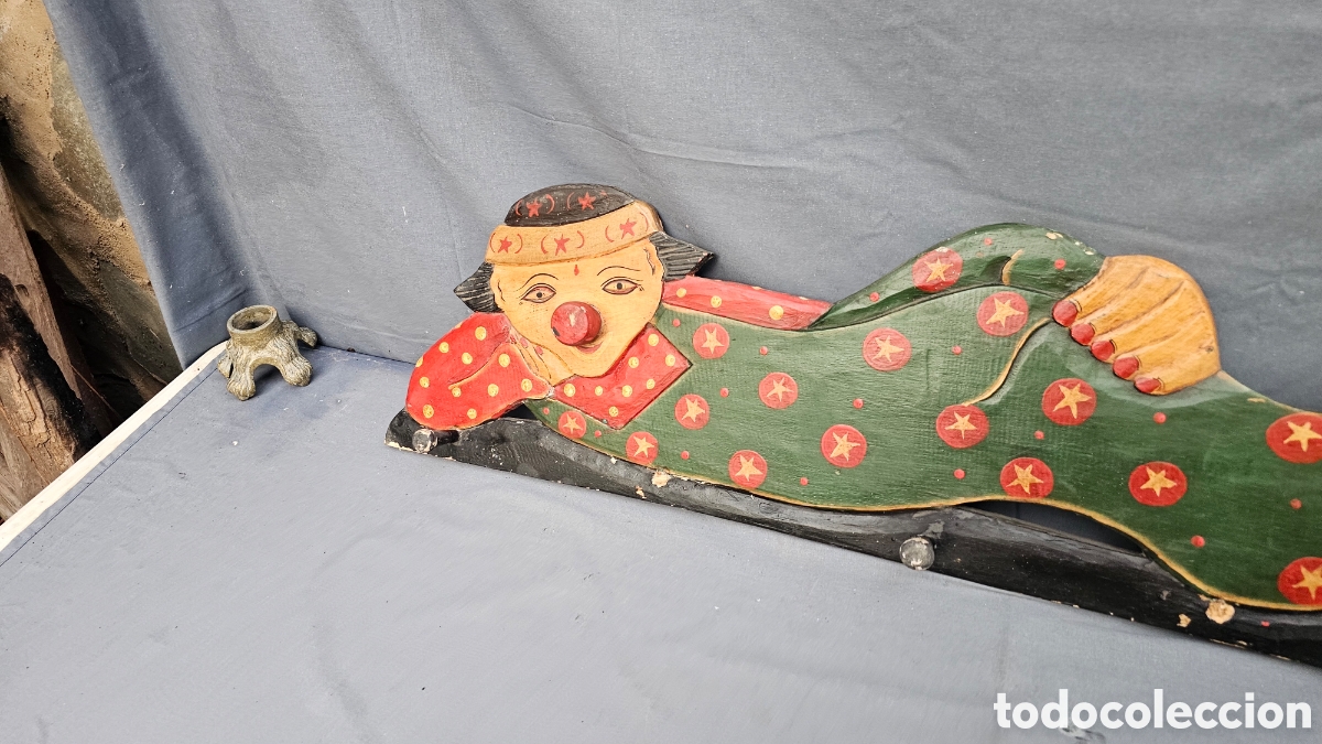 Antig&uuml;edades: Perchero de madera tallada - Foto 10