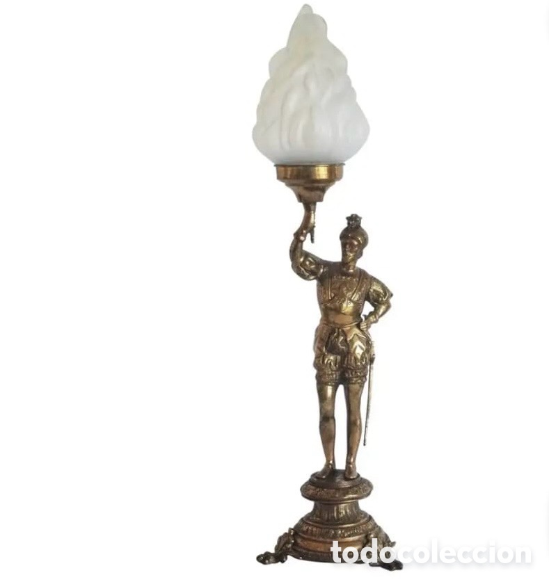 Antig&uuml;edades: Estatua de bronce de los a&ntilde;os 90