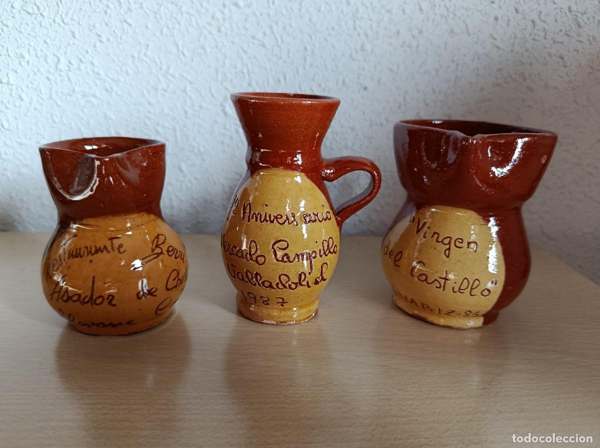 Antig&uuml;edades: Lote 3 jarras de barro de varios eventos