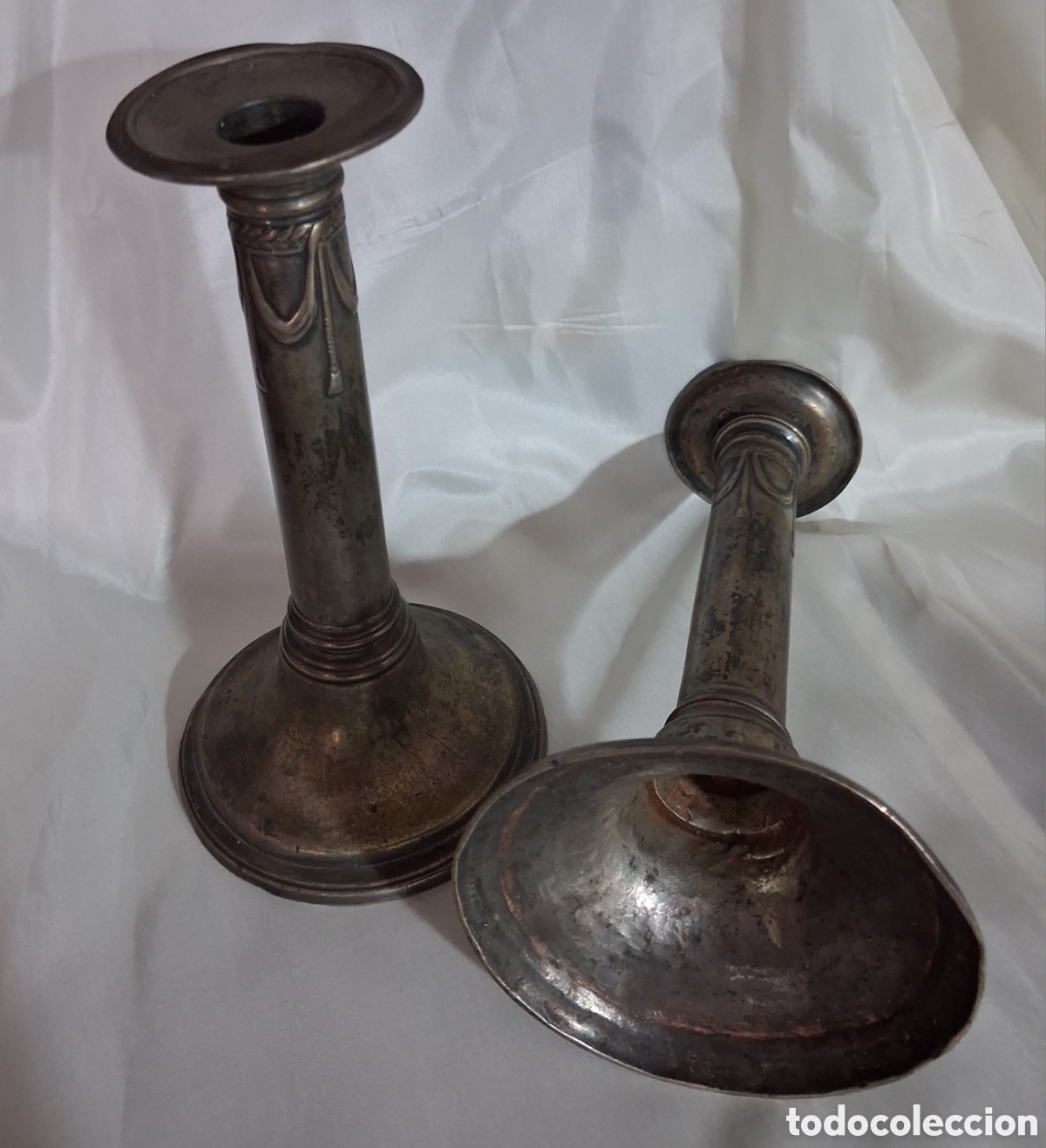 Antig&uuml;edades: Candelabros de bronce (dos) - Foto 2