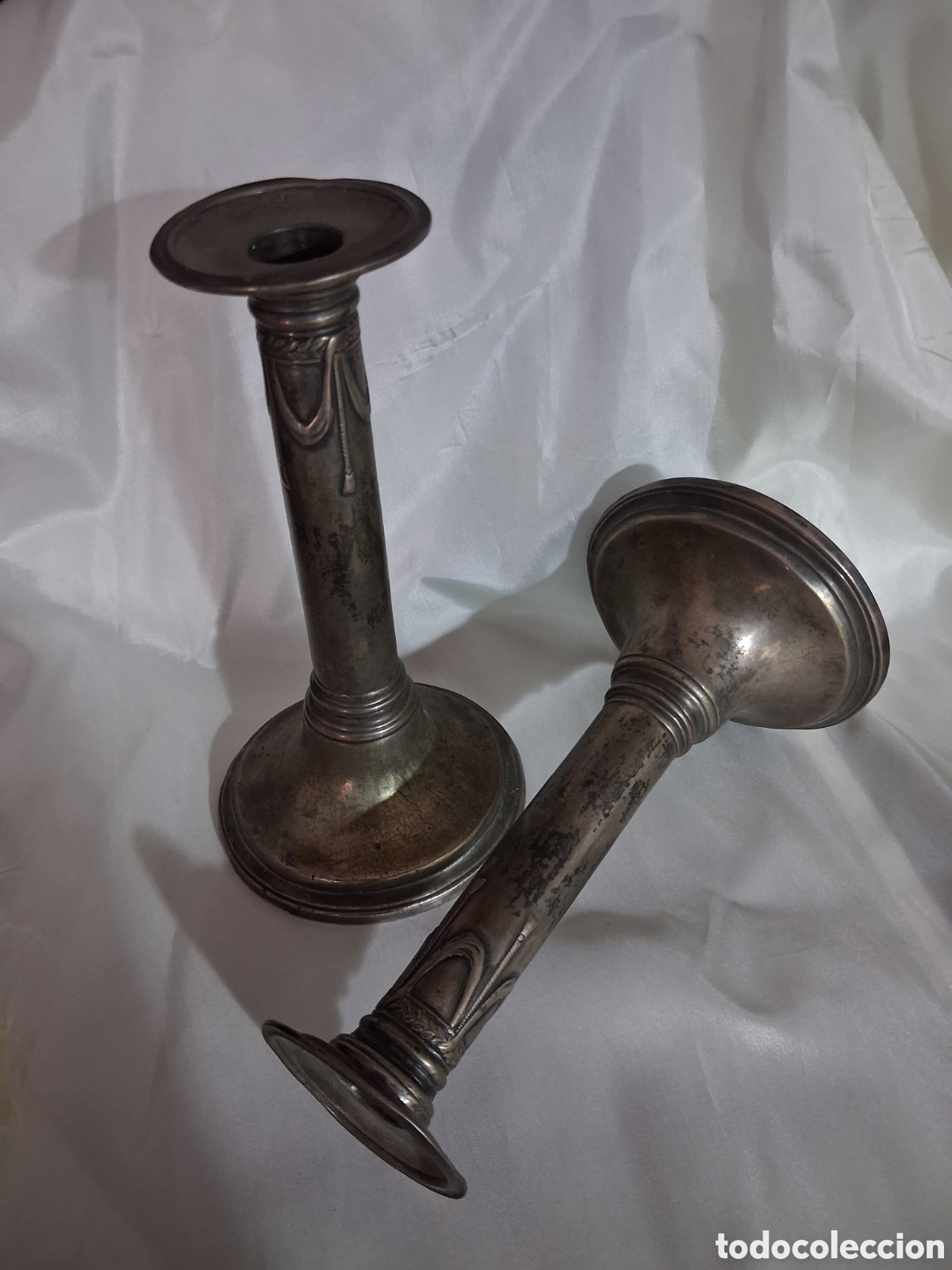 Antig&uuml;edades: Candelabros de bronce (dos) - Foto 3