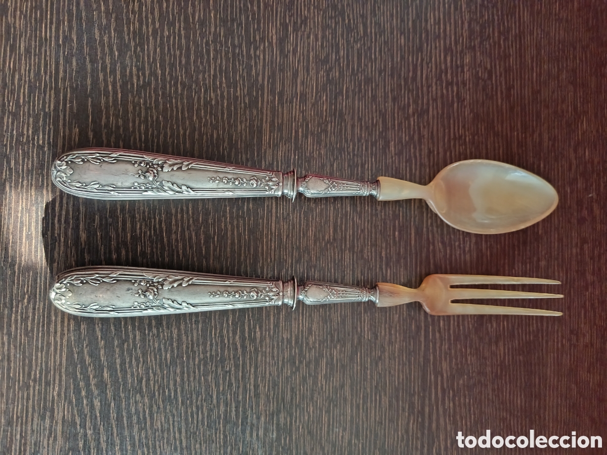 Antig&uuml;edades: Juego de cubiertos plata y asta - Foto 1