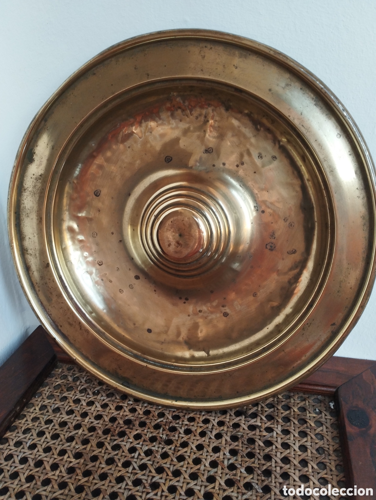 Antig&uuml;edades: Plato limosnero petitorio bronce