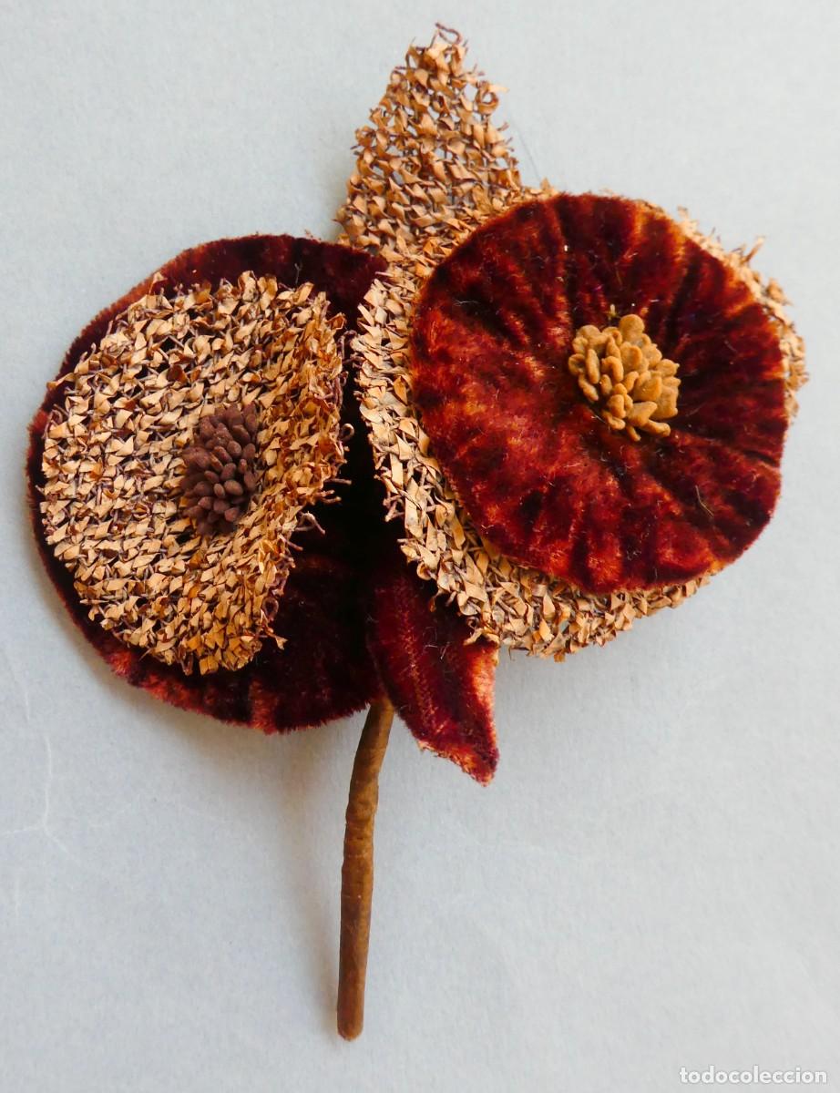 Antig&uuml;edades: ANTIGUA FLOR DE TELA PARA ADORNAR PRENDAS PRIMERA MITAD S.XX