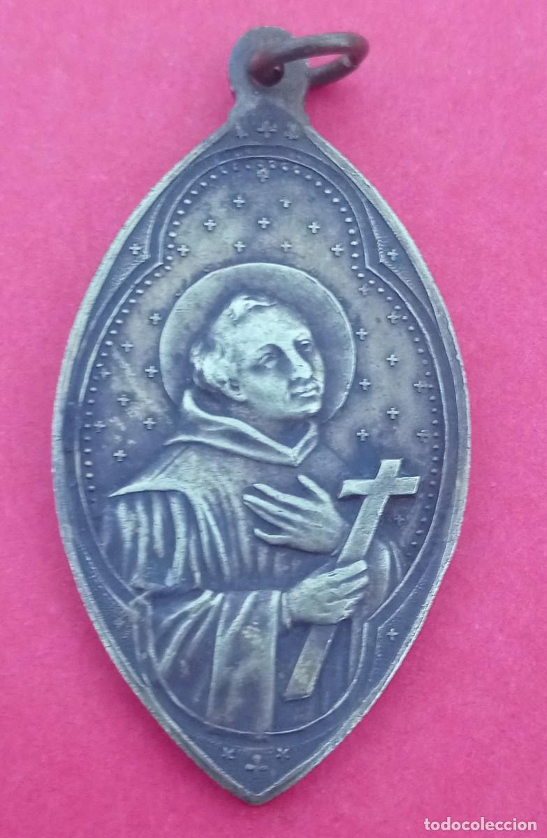 Antig&uuml;edades: Medalla Conmemorativa San Juan Grande. A&ntilde;o 1900. Di&oacute;cesis de Jerez.
