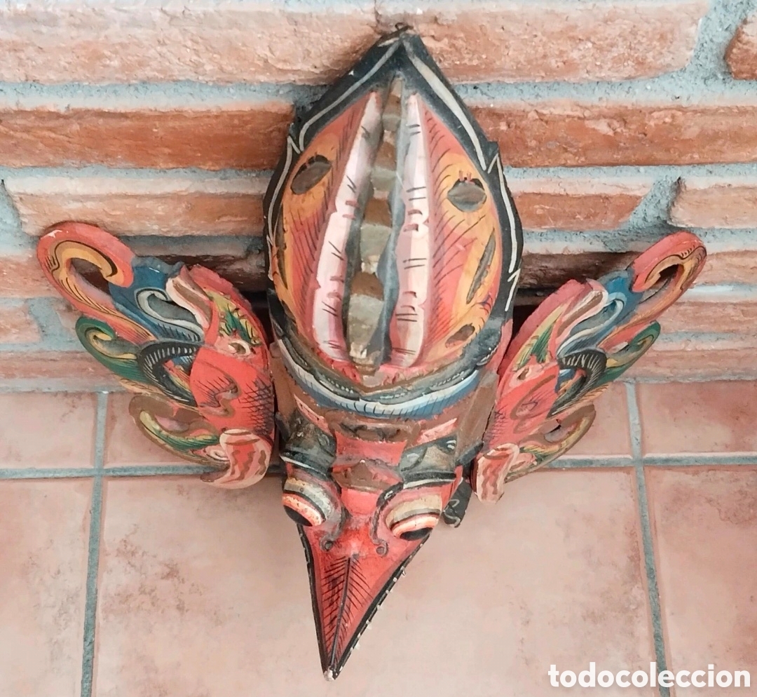 Antig&uuml;edades: M&aacute;scara Garuda, en madera - Foto 4