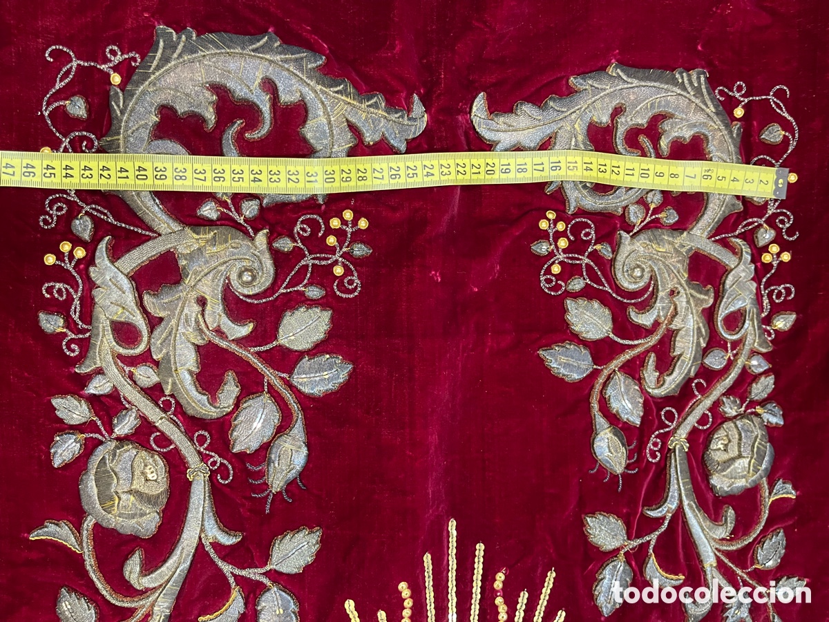 Antig&uuml;edades: Capa bordada en oro siglo XIX - Foto 14