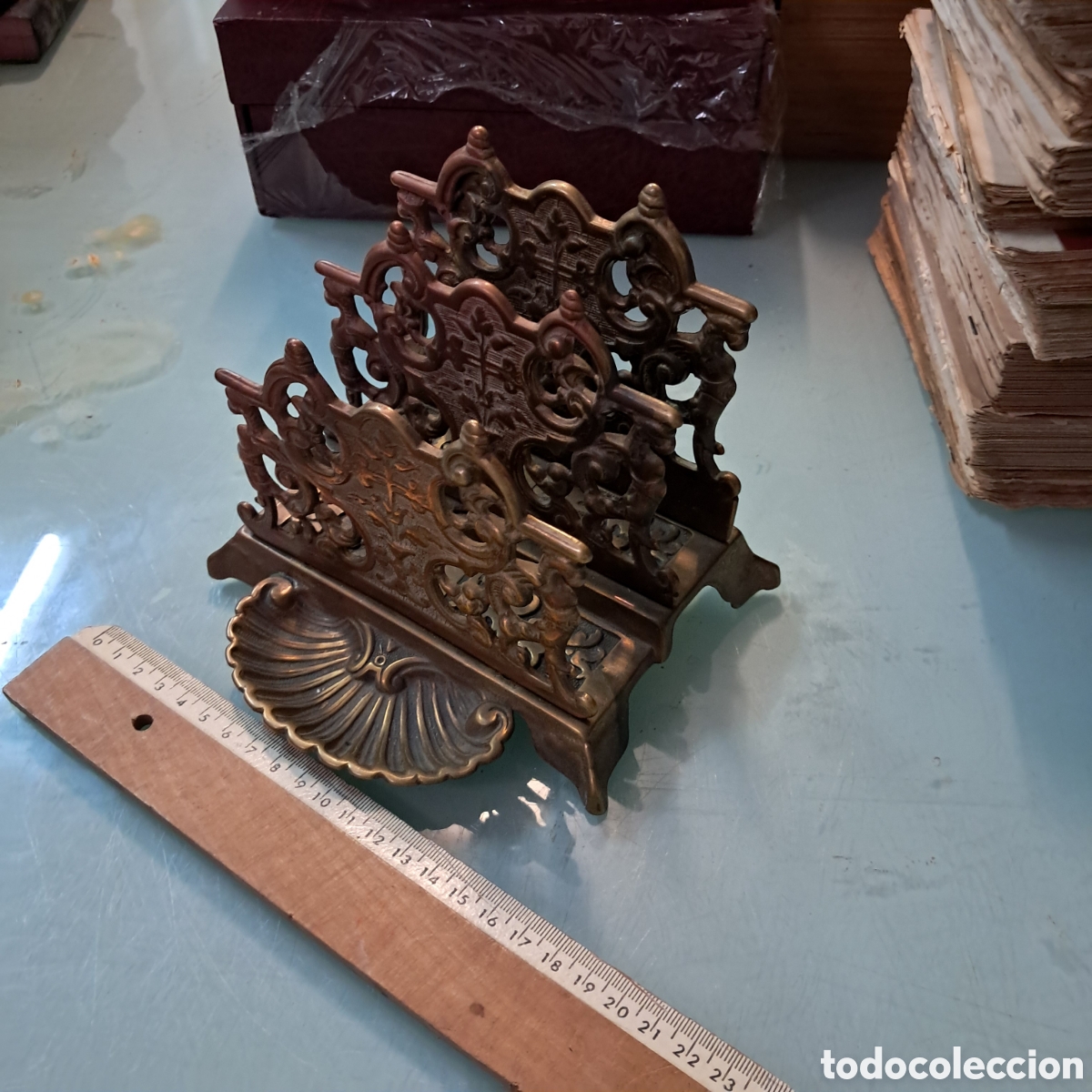 Antig&uuml;edades: Portacartas en laton - Foto 2