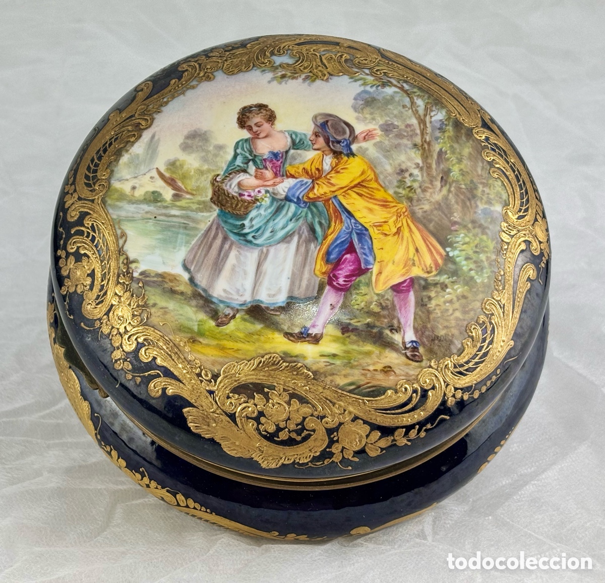 Antig&uuml;edades: CAJA -JOYERO PORCELANA ESMALTADA DE S&Egrave;VRES - SIGLO XIX