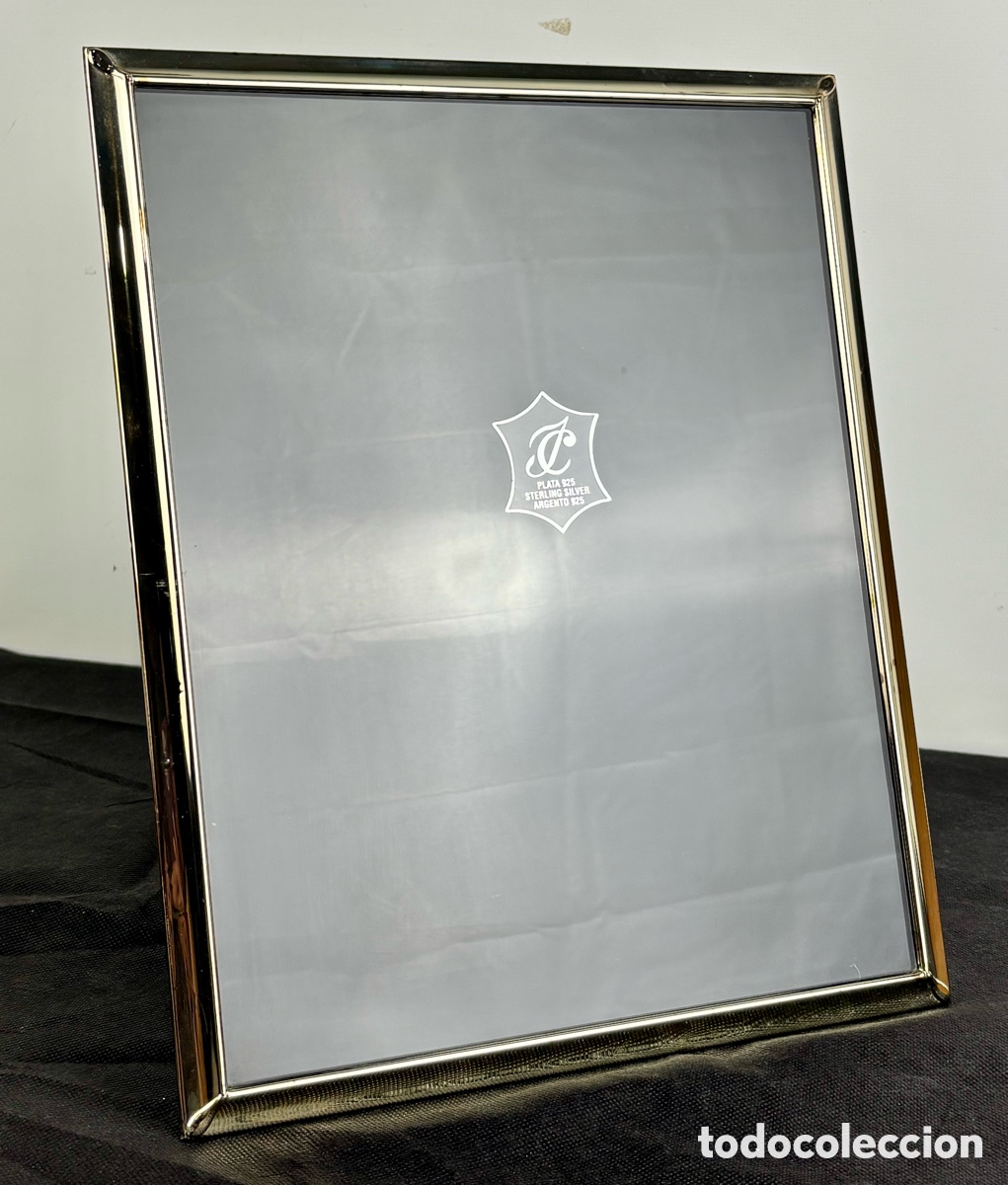Antig&uuml;edades: GRAN MARCO PORTAFOTOS DE PLATA 925, ISABEL CABANILLAS - 33 X 27 CM.