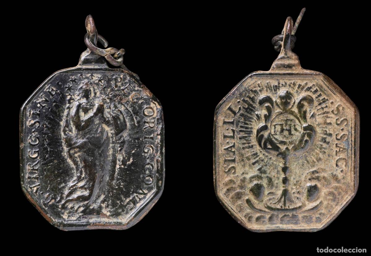 Antig&uuml;edades: Religious medal XVI-XVII centuries- INMACULADA/S.SACRAMENTO - 38X26 mm.