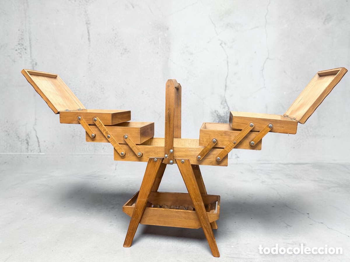Antig&uuml;edades: Antiguo costurero de pie extensible - Foto 5