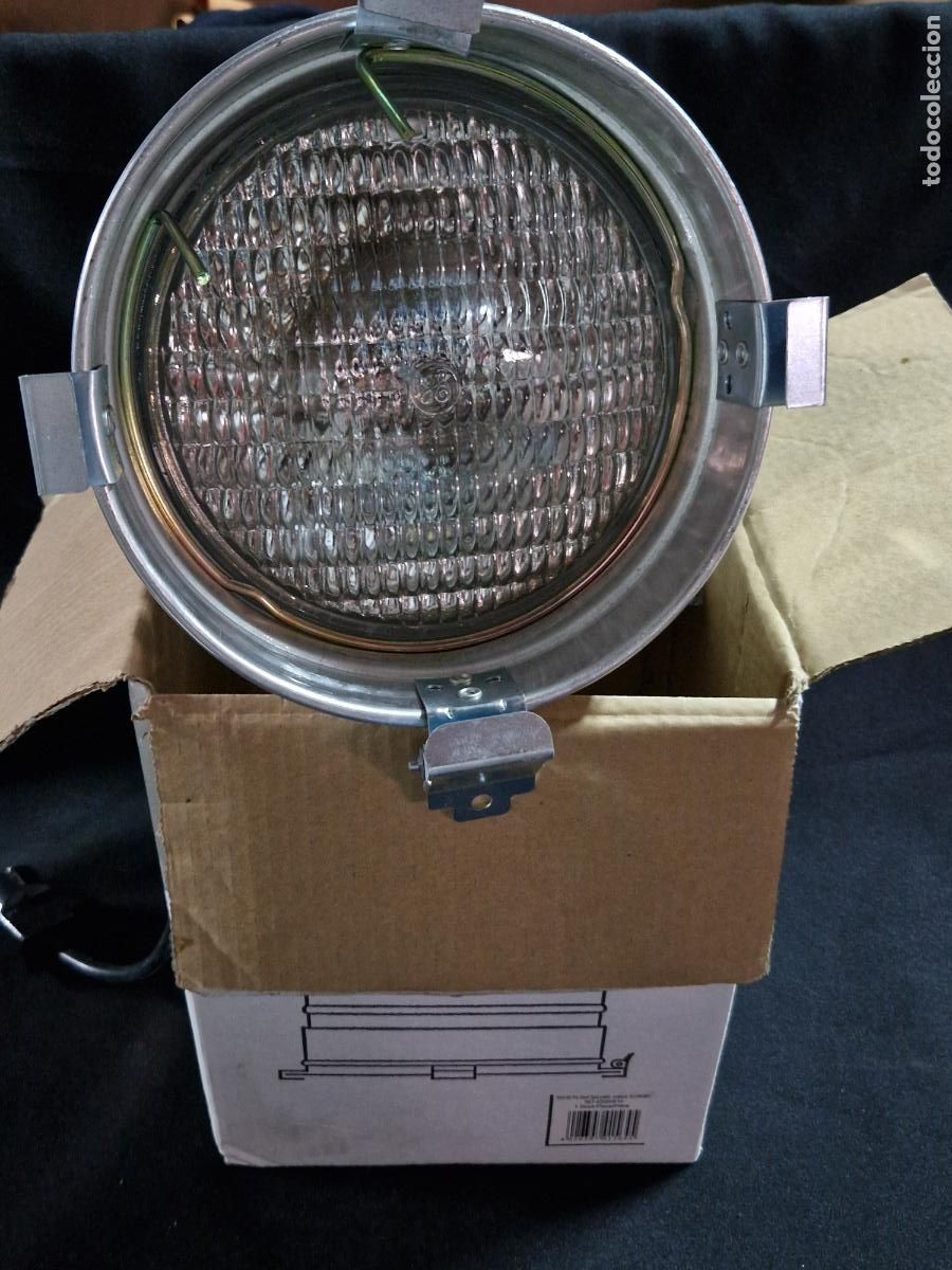 Antig&uuml;edades: BONITO FOCO DE LUZ. NUEVO.