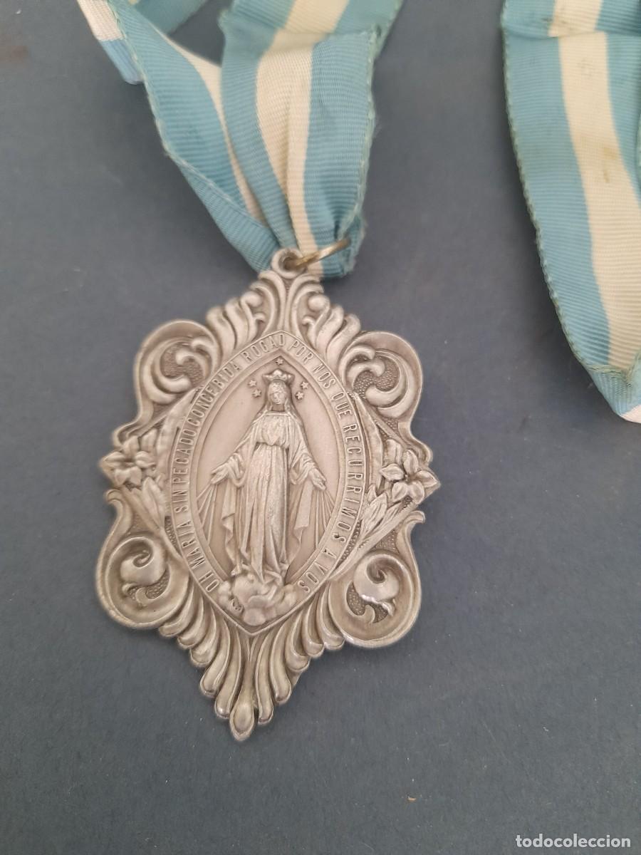 Antig&uuml;edades: medalla religiosa, de maria sin pecado concebido. aluminio 4x6cm aprox