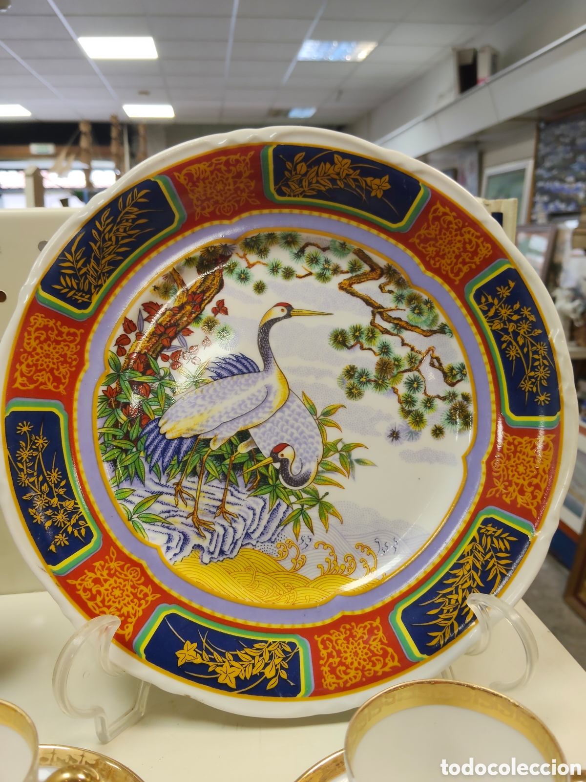 Antig&uuml;edades: Magn&iacute;fico plato oriental