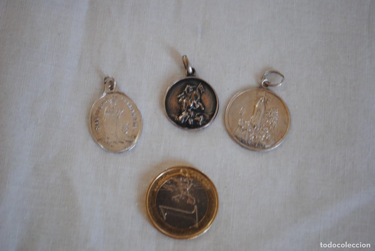 Antig&uuml;edades: MEDALLAS DE PLATA LOTE DE TRES .