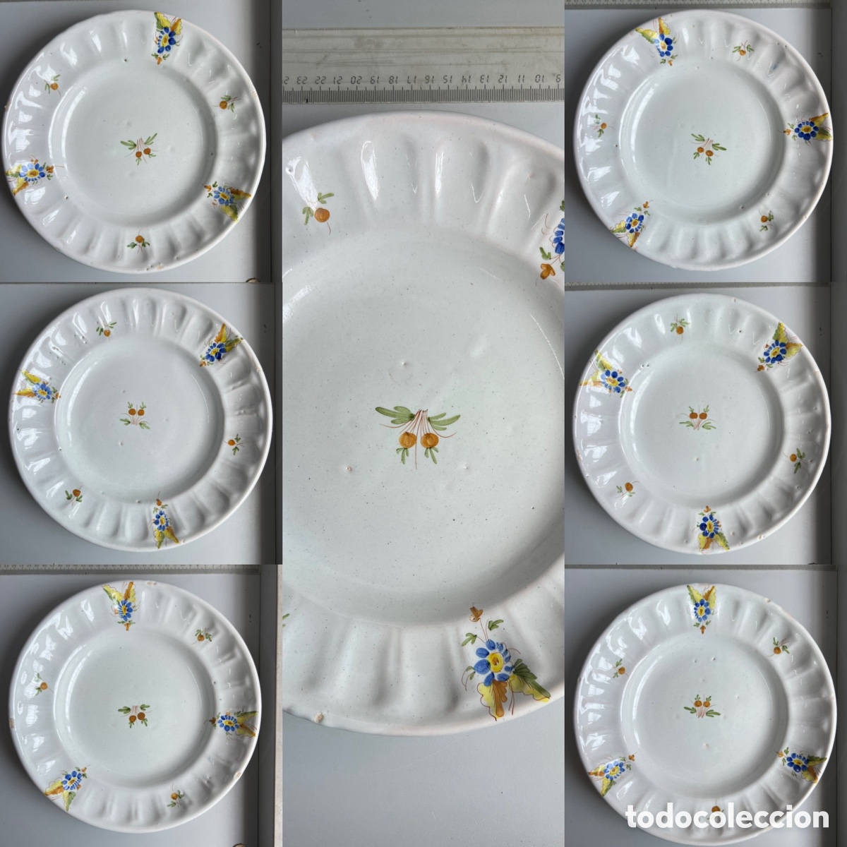 Antig&uuml;edades: Lote de 7 antiguos platos de cer&aacute;mica de Alcora pintados a mano &ndash; Marca &ldquo;A&rdquo; &ndash; Di&aacute;metro aprox. 32 cm