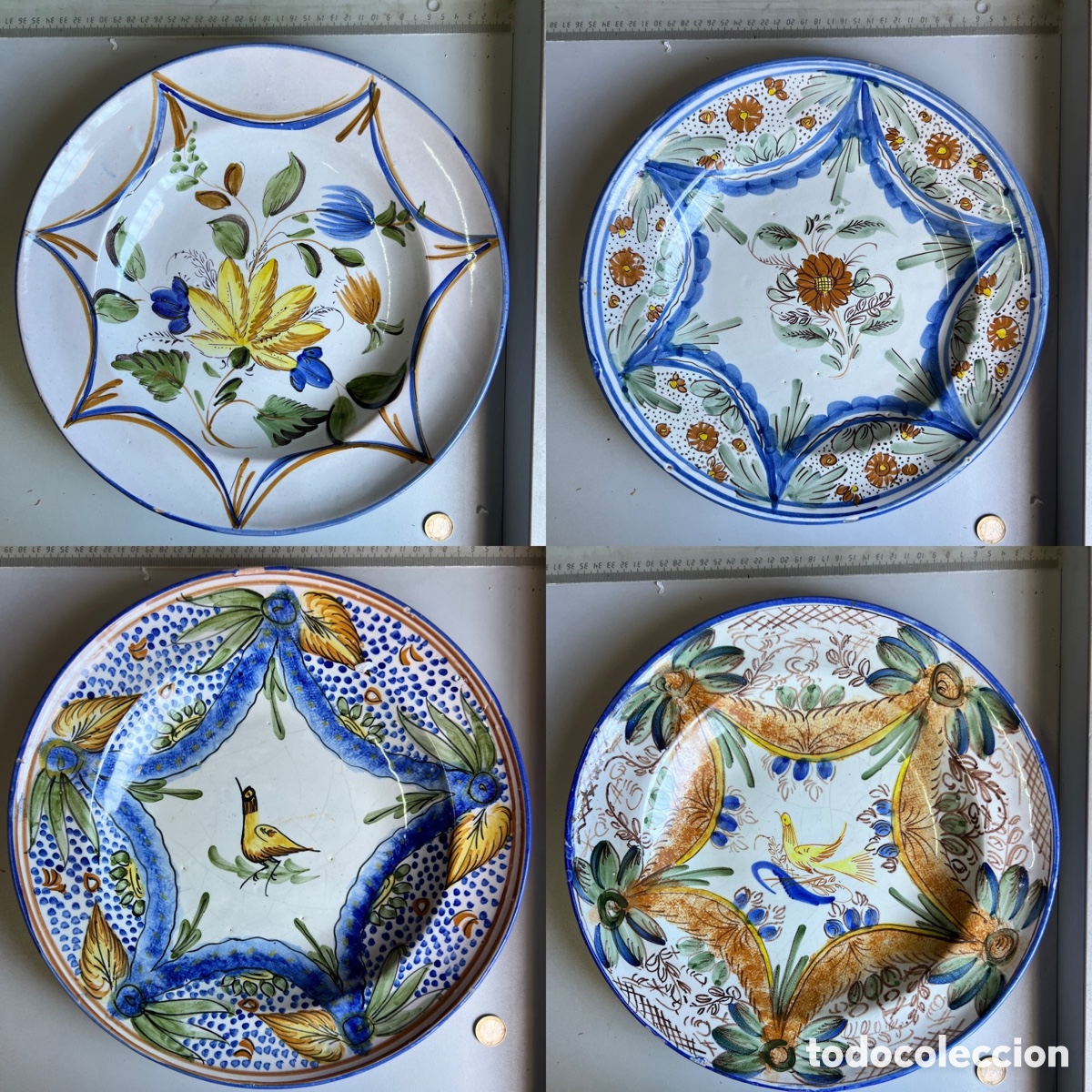 Antig&uuml;edades: Lote de 4 grandes platos antiguos de cer&aacute;mica espa&ntilde;ola policromada, pintados a mano