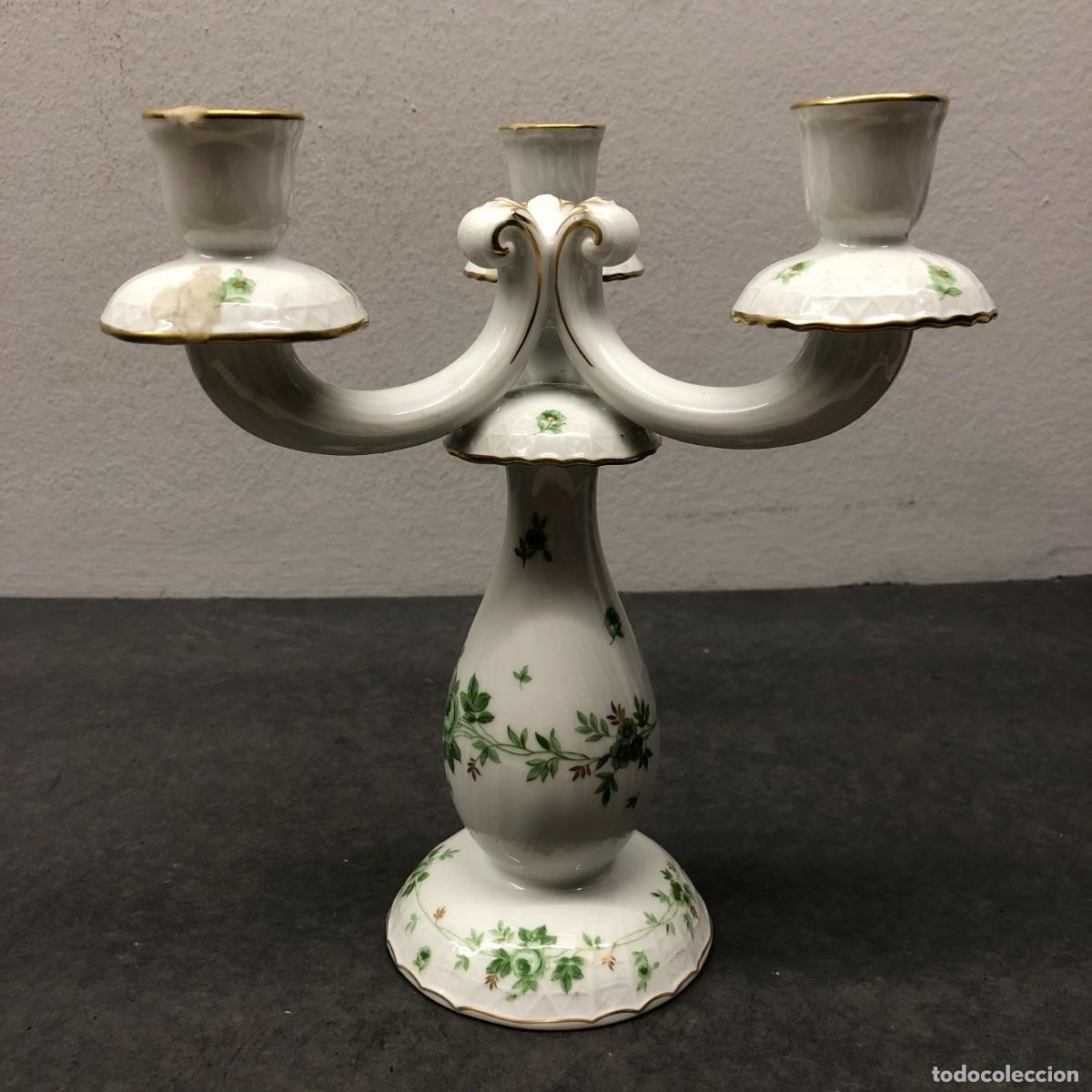 Antig&uuml;edades: PRECIOSO CANDELABRO DE PORCELANA ANTIGUA - PINTADO A MANO - MOTIVOS FLORALES - 24 X 21 CM