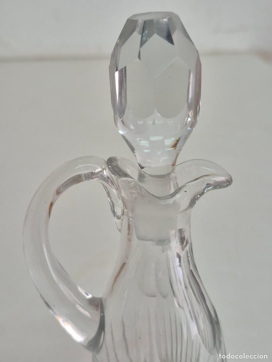 Antig&uuml;edades: Aceitera, Vinagrera de Cristal Tallado - Base Plateada - Foto 13