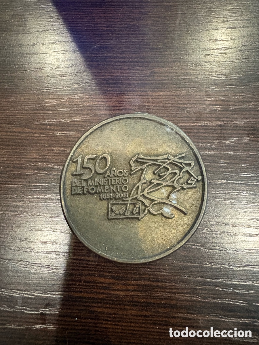 Antig&uuml;edades: 150 a&ntilde;os ministerio de fomento